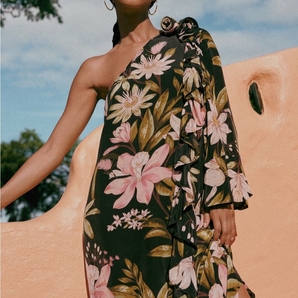 FARM Rio Black One-Shoulder Floral Ruffle Dress - Picture 2 of 5